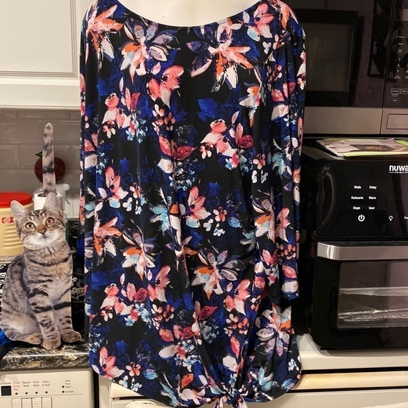 Z womens Ava & Grace floral stretch 3/4 sleeve plus size top 3X - Picture 1 of 3